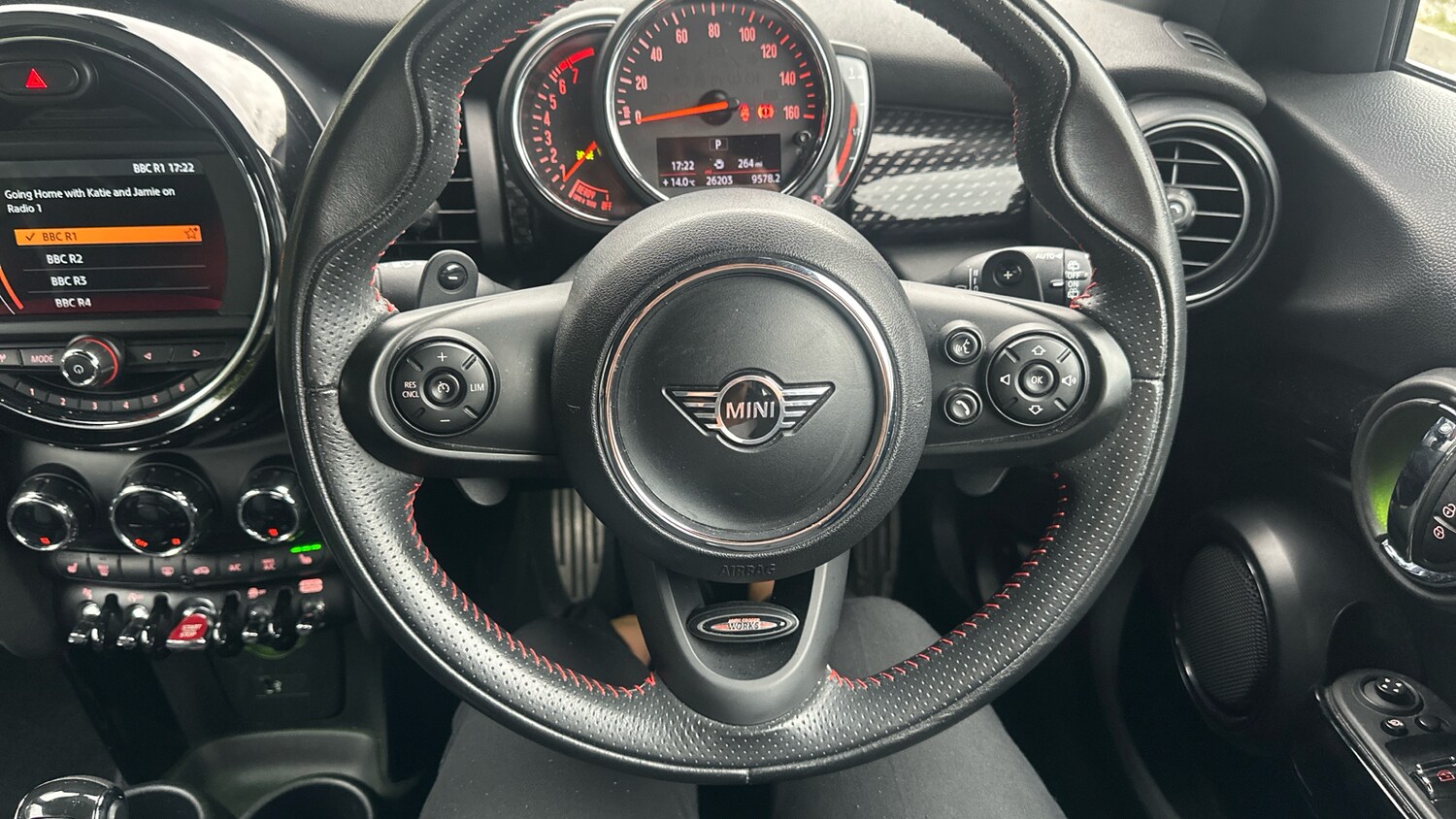 Used MINI Hatch 2019 for sale - 76113811: Photo 45