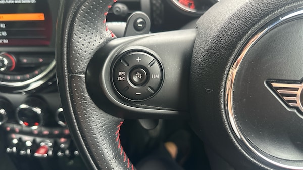 Used MINI Hatch 2019 for sale - 76113811: Photo 46