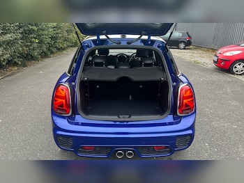 Used MINI Hatch 2019 for sale - 76113811: Photo 4