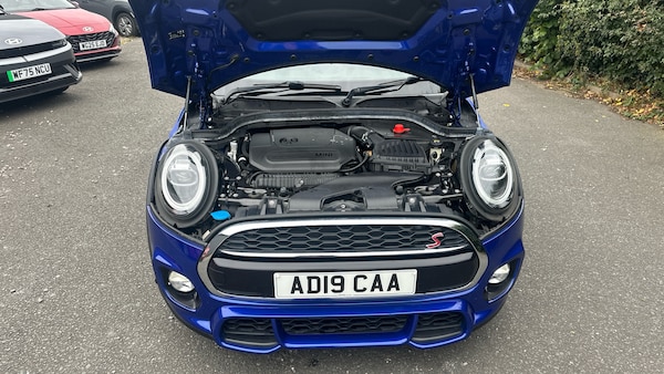 Used MINI Hatch 2019 for sale - 76113811: Photo 8