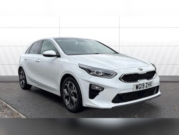 Used Kia Ceed 2019 for sale - 76421769: Photo