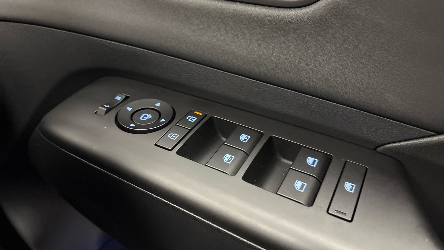 Used Hyundai KONA 2025 for sale - 76757039: Photo 49