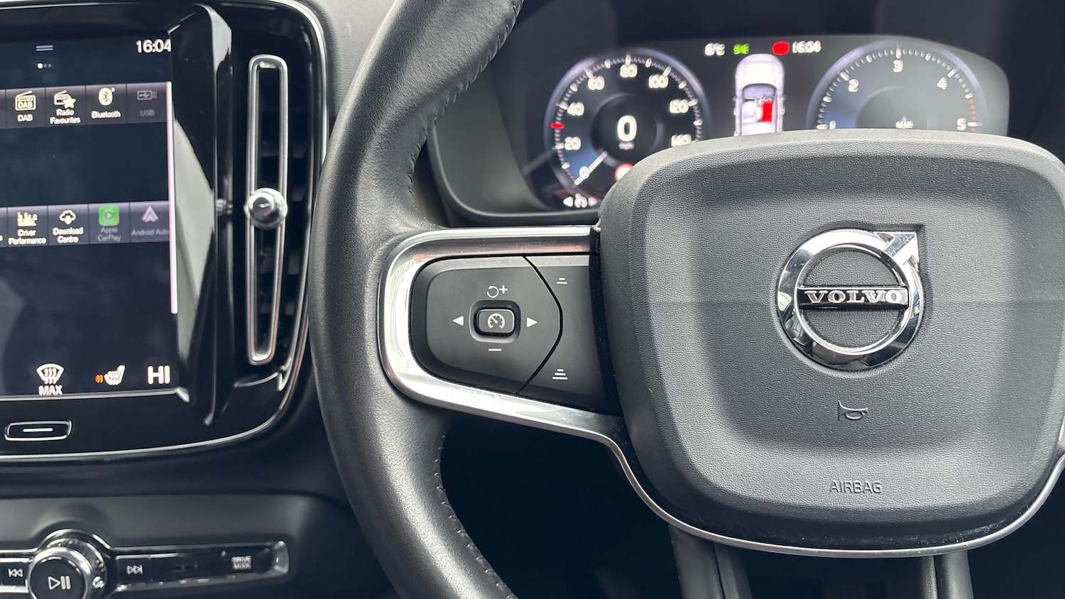 Used Volvo XC40 2019 for sale - 77715216: Photo 39