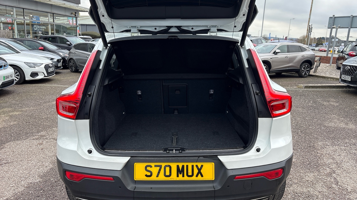 Used Volvo XC40 2019 for sale - 77715216: Photo 4