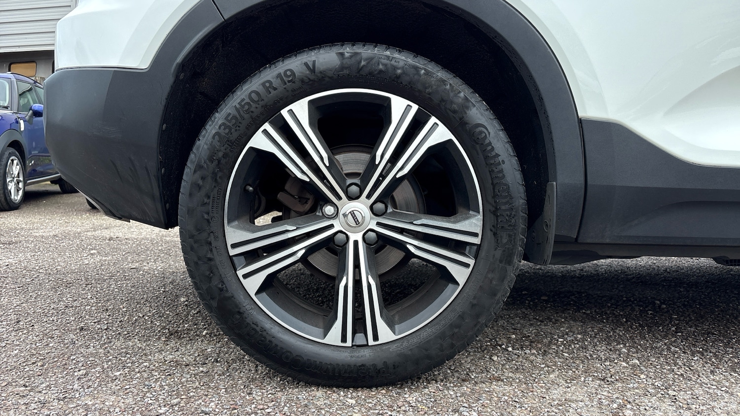 Used Volvo XC40 2019 for sale - 77715216: Photo 7