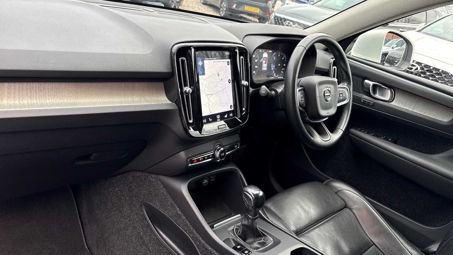 Used Volvo XC40 2019 for sale - 77715216: Photo 9