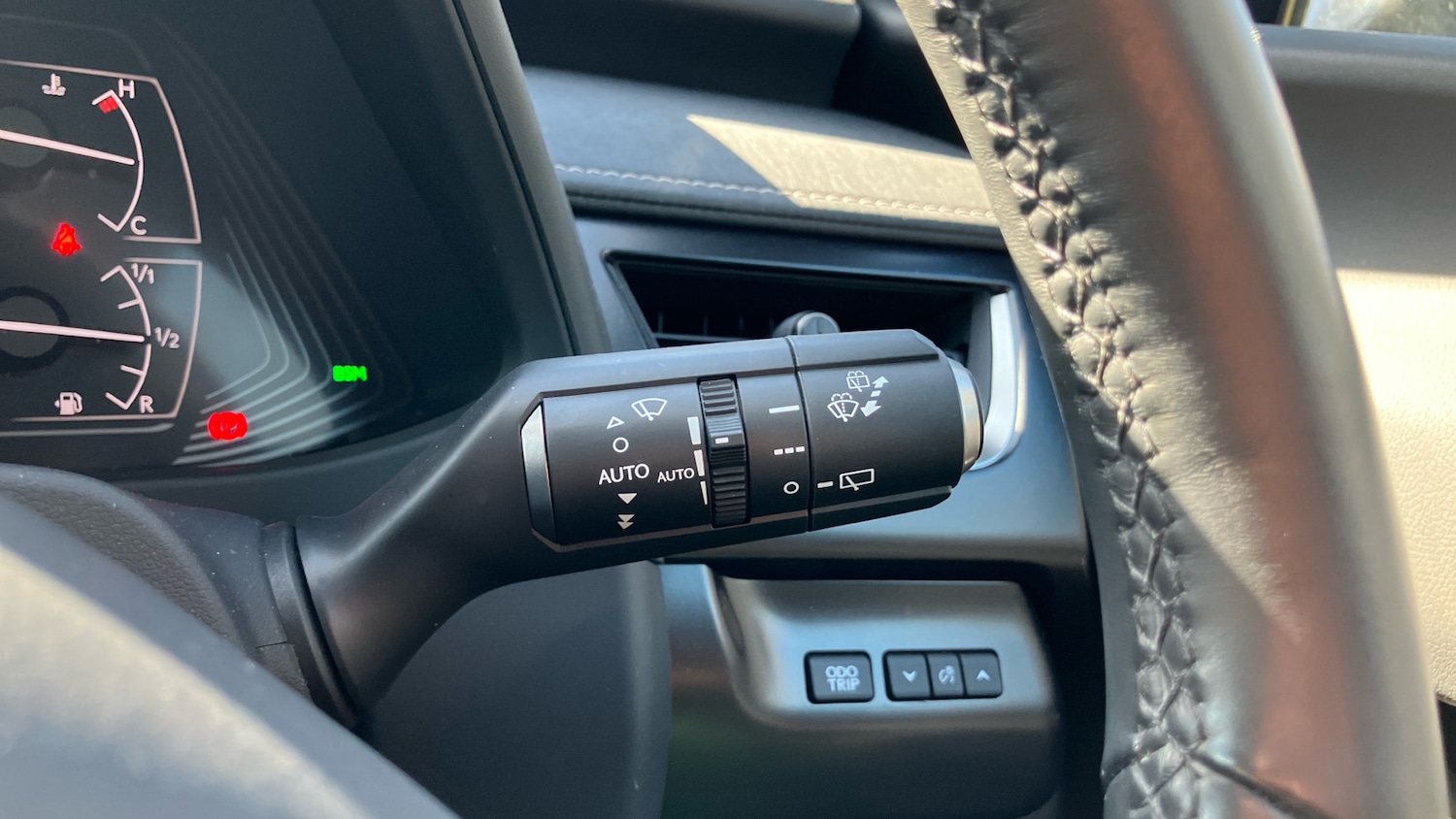 Used Lexus UX 2022 for sale - 78092523: Photo 39