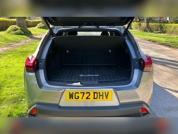 Used Lexus UX 2022 for sale - 78092523: Photo