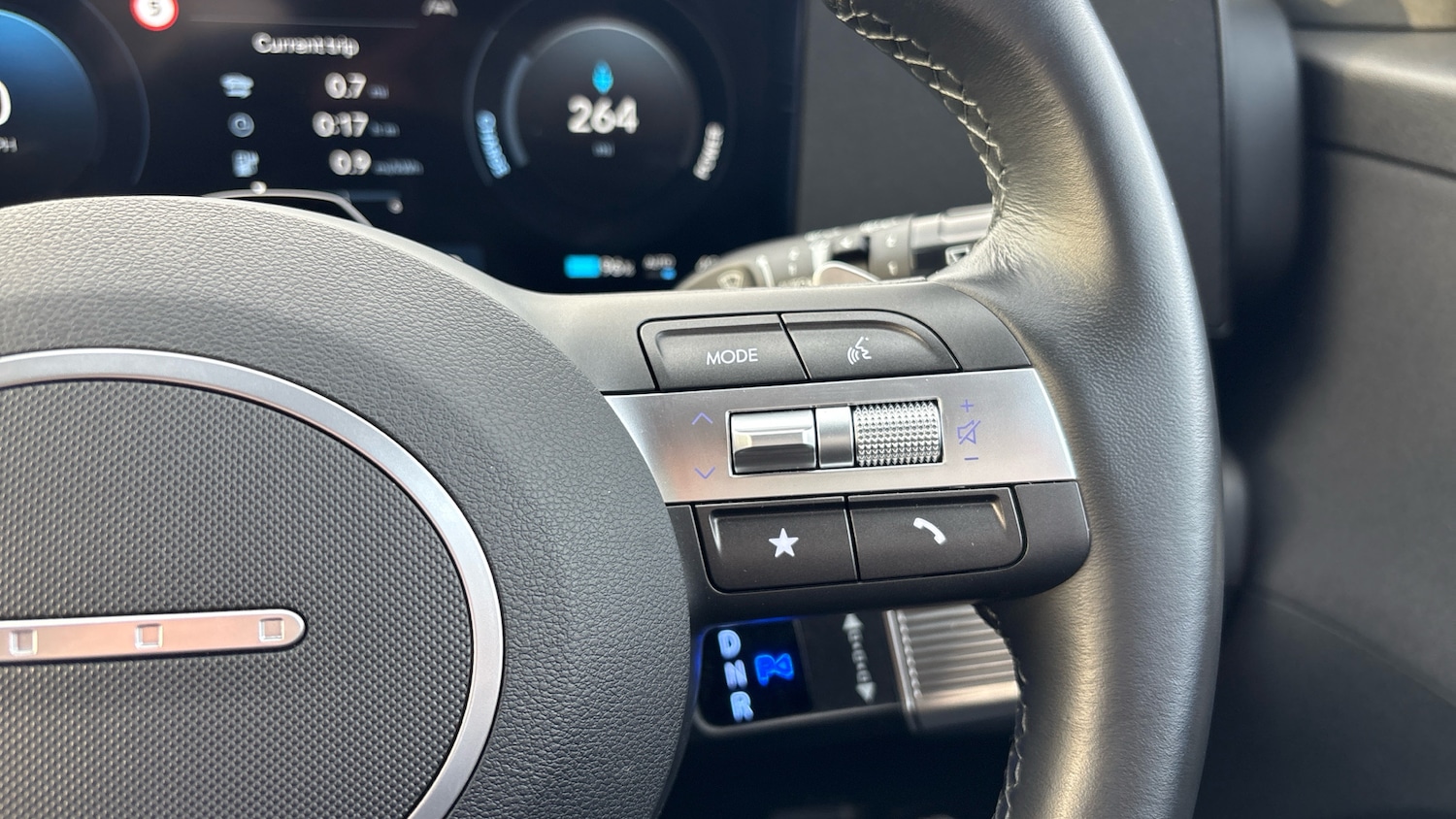 Used Hyundai KONA 2025 for sale - 76894367: Photo 43