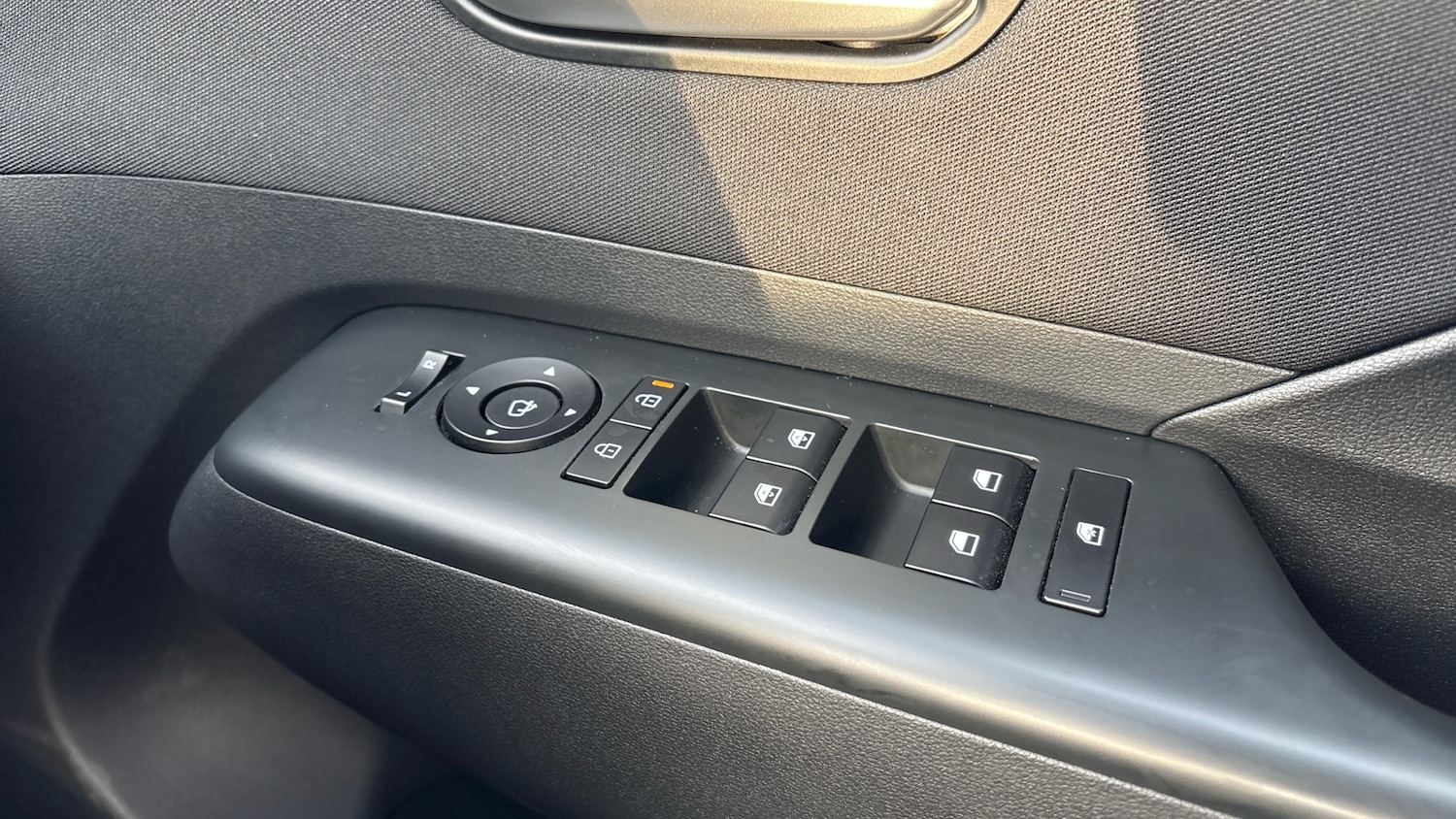 Used Hyundai KONA 2025 for sale - 76894367: Photo 47