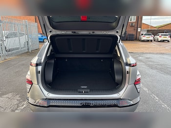 Used Hyundai KONA 2025 for sale - 76894367: Photo