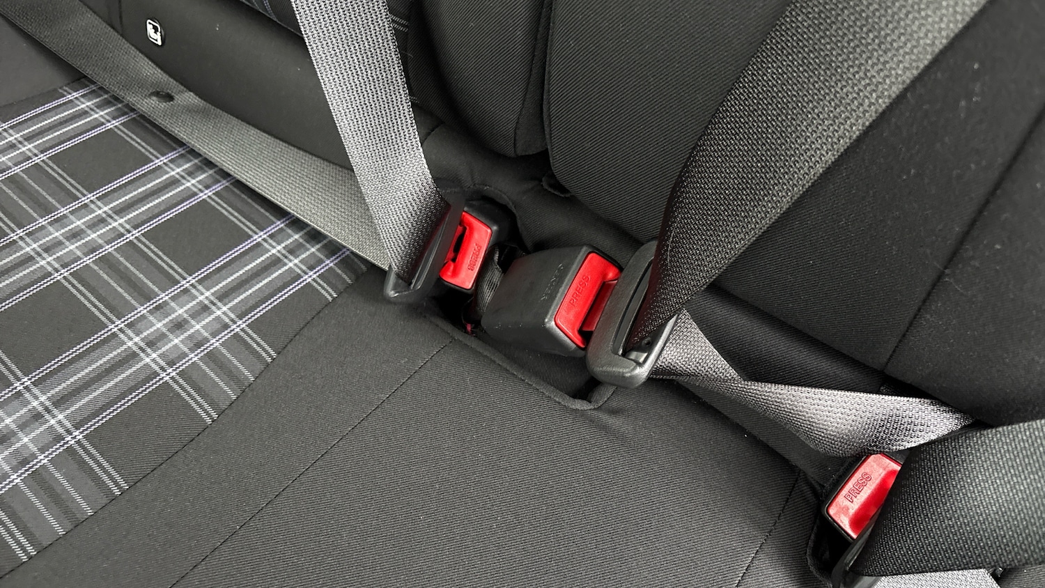 Used Hyundai i10 2024 for sale - 76482748: Photo 17