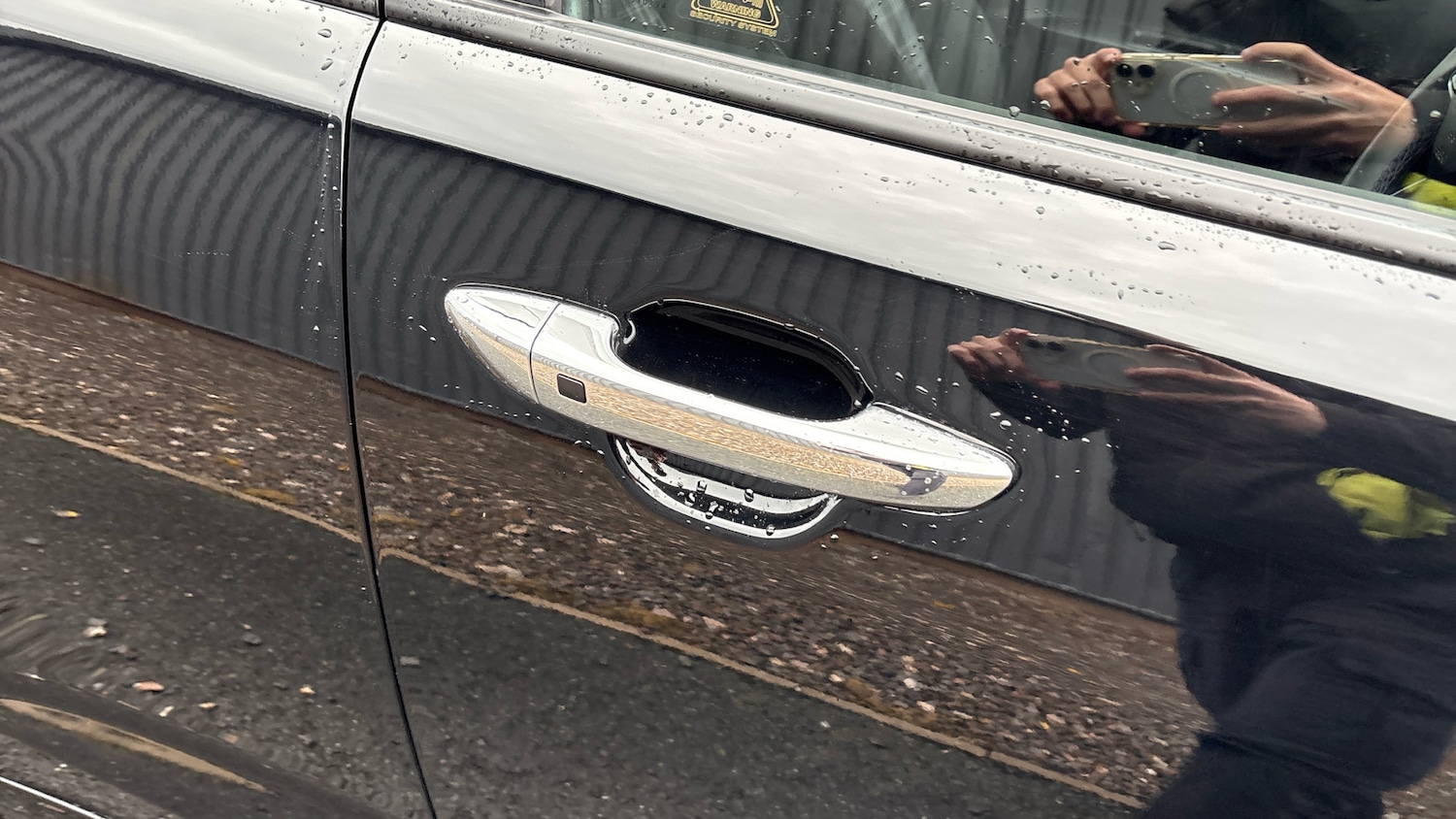 Used Hyundai i10 2024 for sale - 76482748: Photo 25