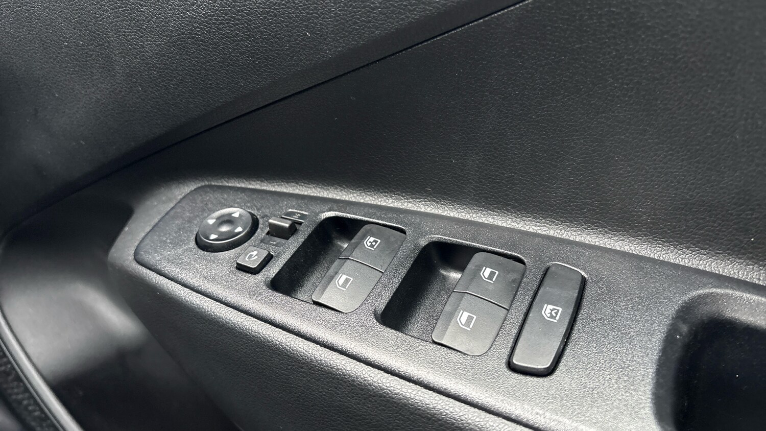 Used Hyundai i10 2024 for sale - 76482748: Photo 44