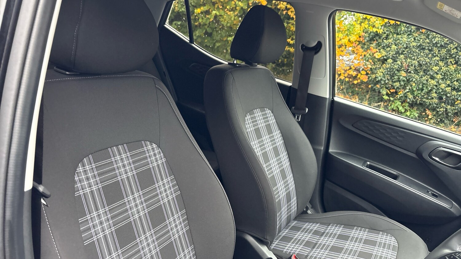 Used Hyundai i10 2024 for sale - 76482748: Photo 47