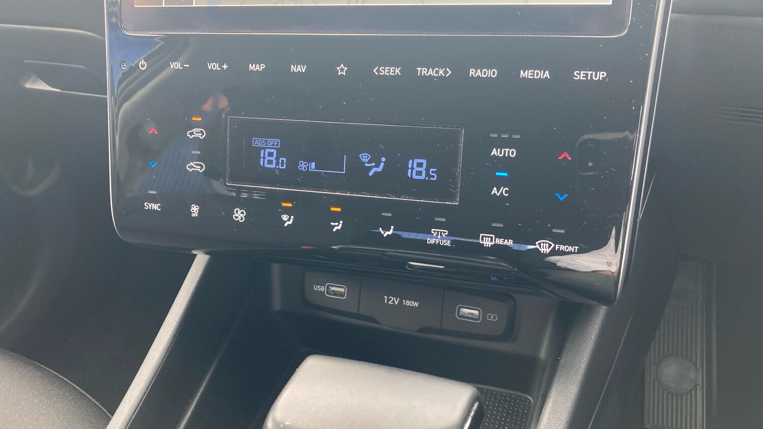 Used Hyundai TUCSON 2023 for sale - 76272344: Photo 32