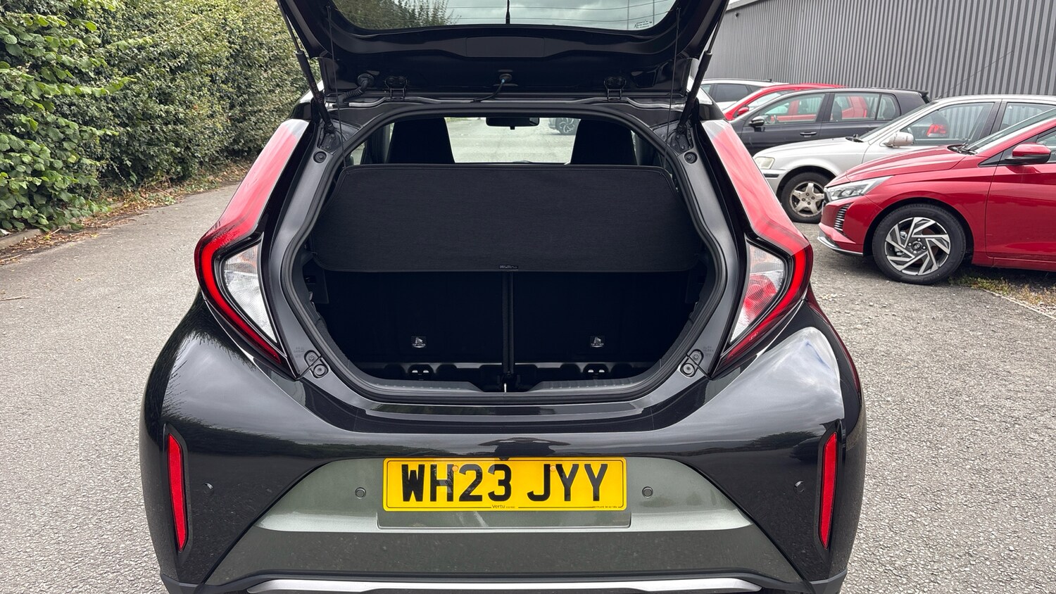 Used Toyota Aygo X 2023 for sale - 75921650: Photo 4