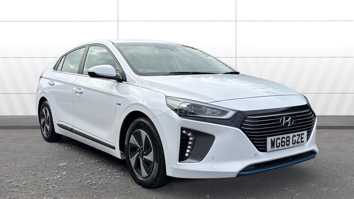 Used Hyundai IONIQ 2018 for sale - 76319977: Photo 1