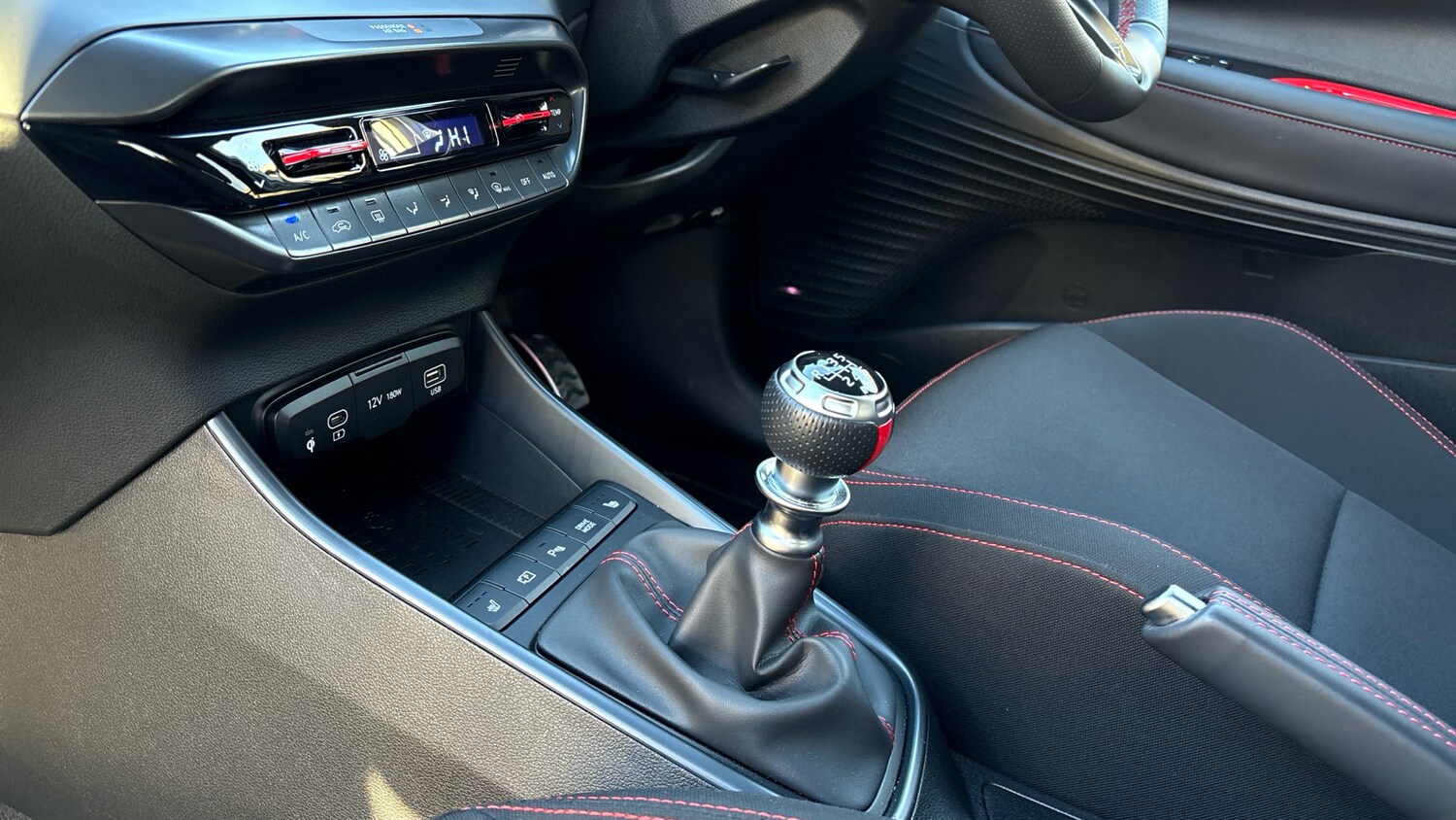 Used Hyundai i20 2024 for sale - 76784837: Photo 13