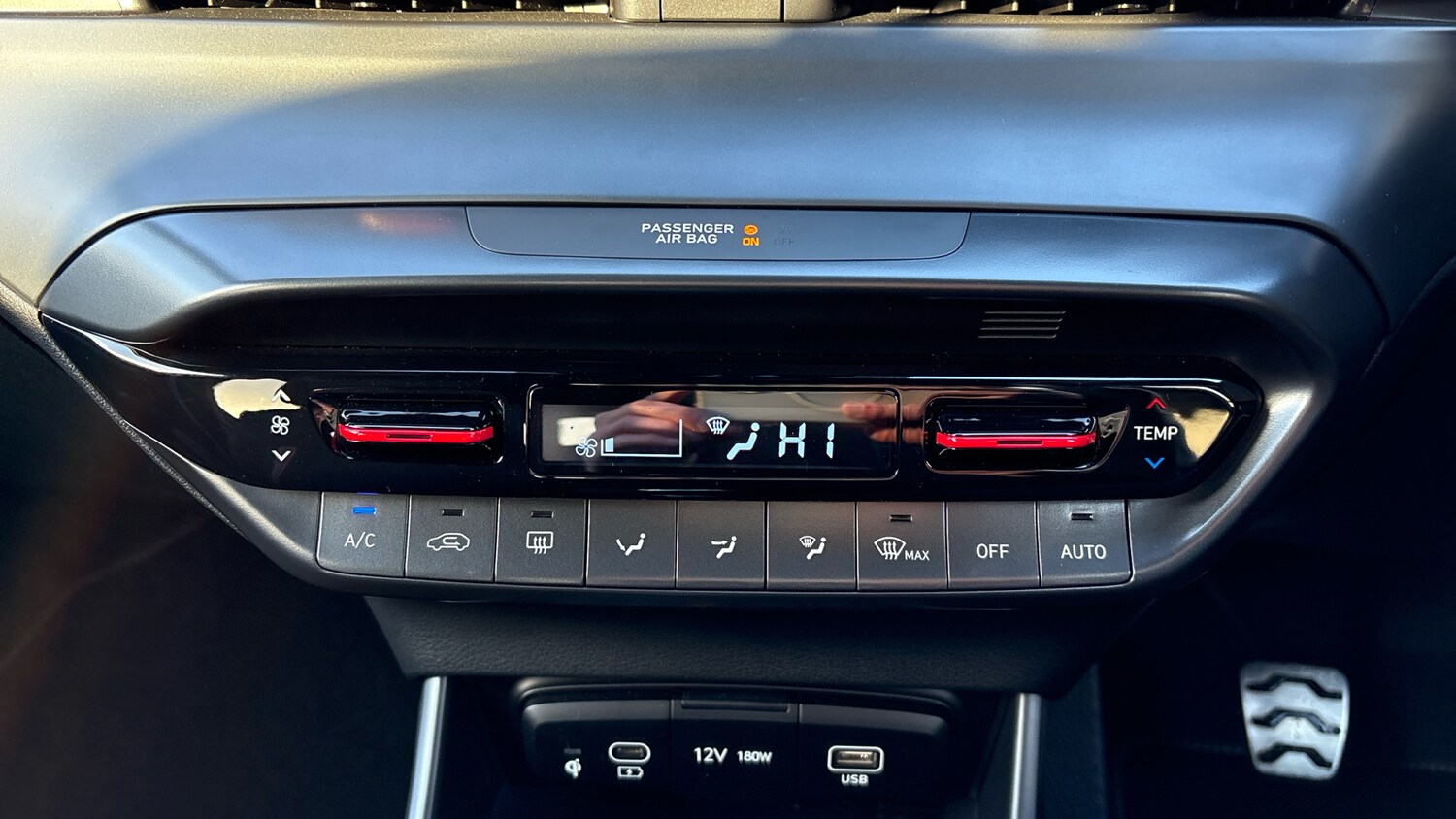 Used Hyundai i20 2024 for sale - 76784837: Photo 38