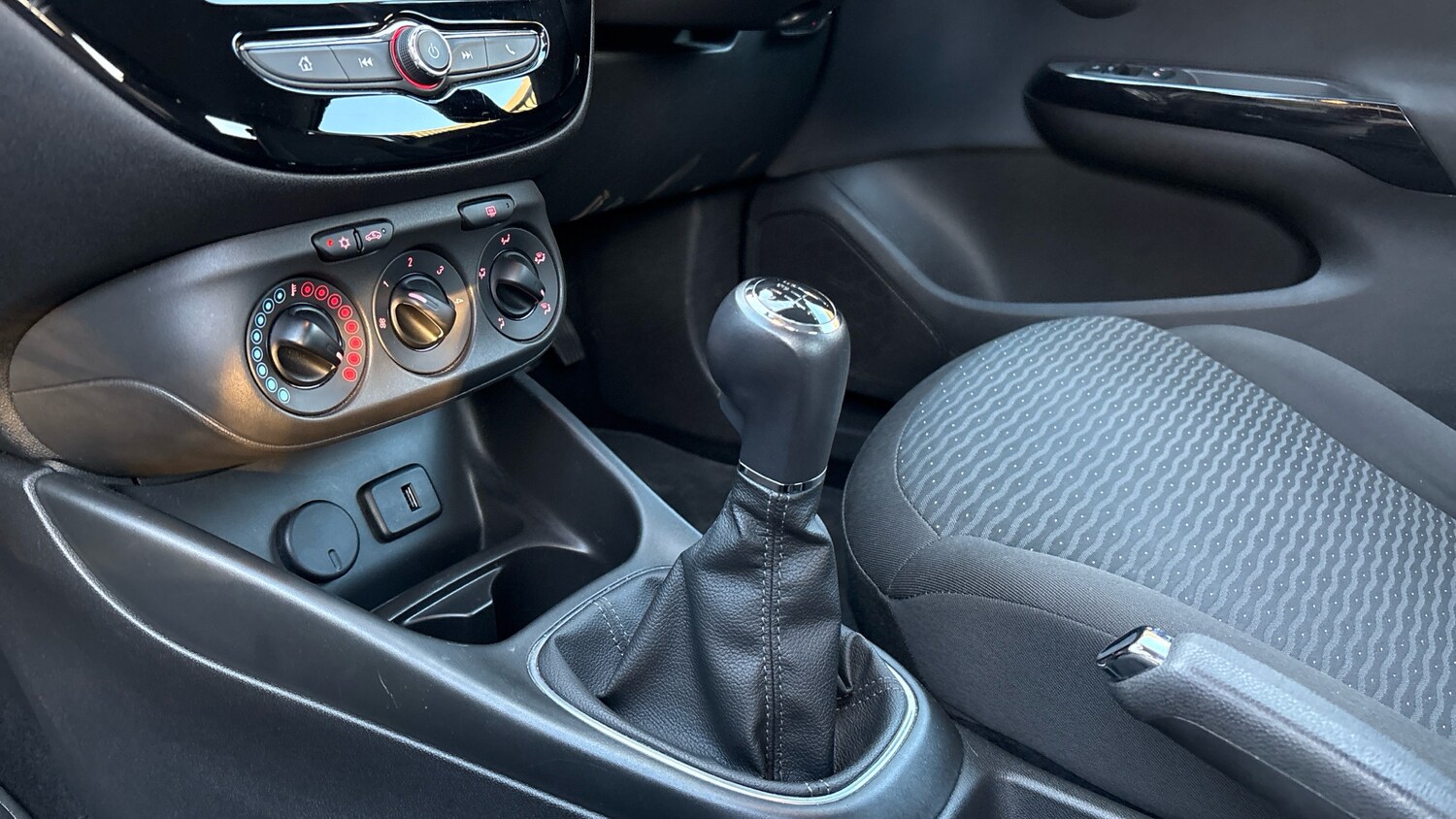 Used Vauxhall Corsa 2016 for sale - 76782497: Photo 13