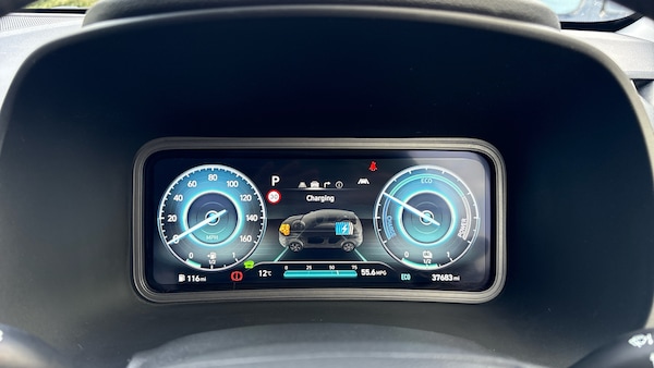Used Hyundai KONA 2022 for sale - 76290452: Photo 18