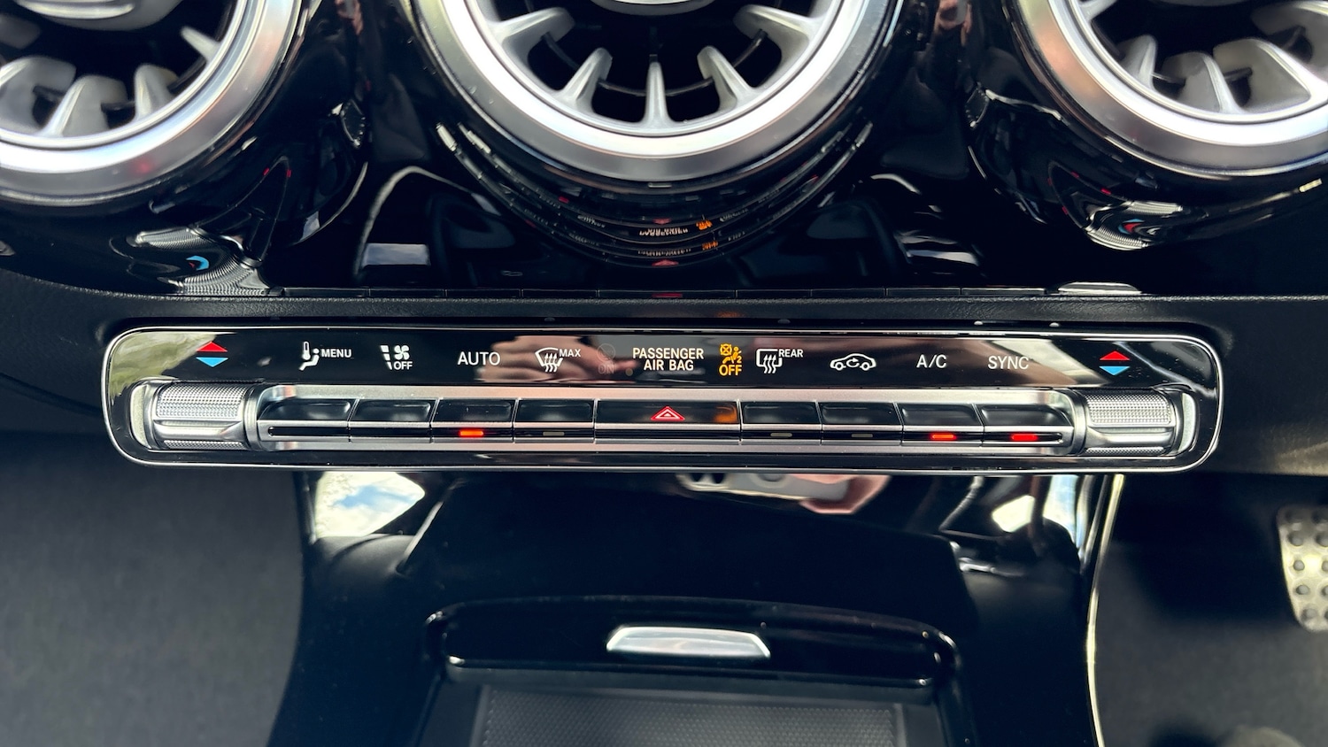 Used Mercedes-Benz A-Class 2023 for sale - 75962283: Photo 35