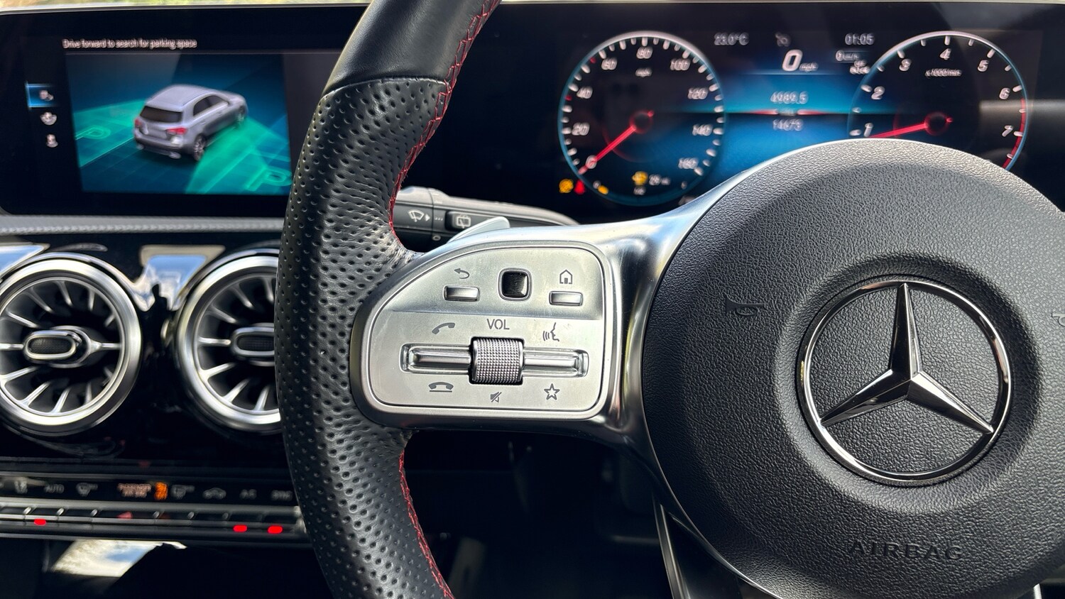 Used Mercedes-Benz A-Class 2023 for sale - 75962283: Photo 38