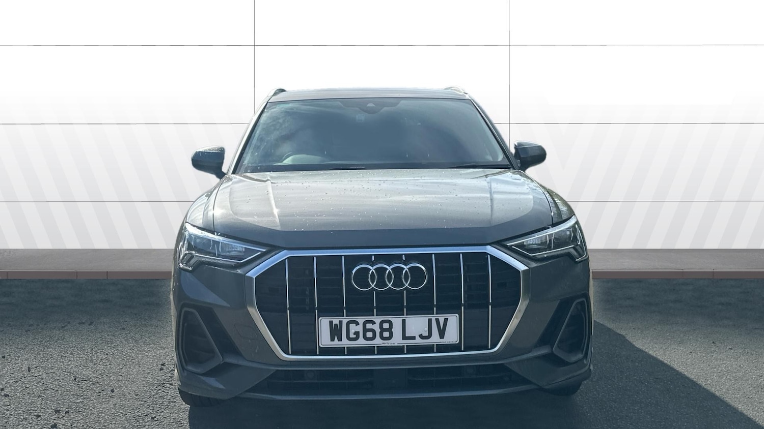 Used Audi Q3 2018 for sale - 76026964: Photo 3