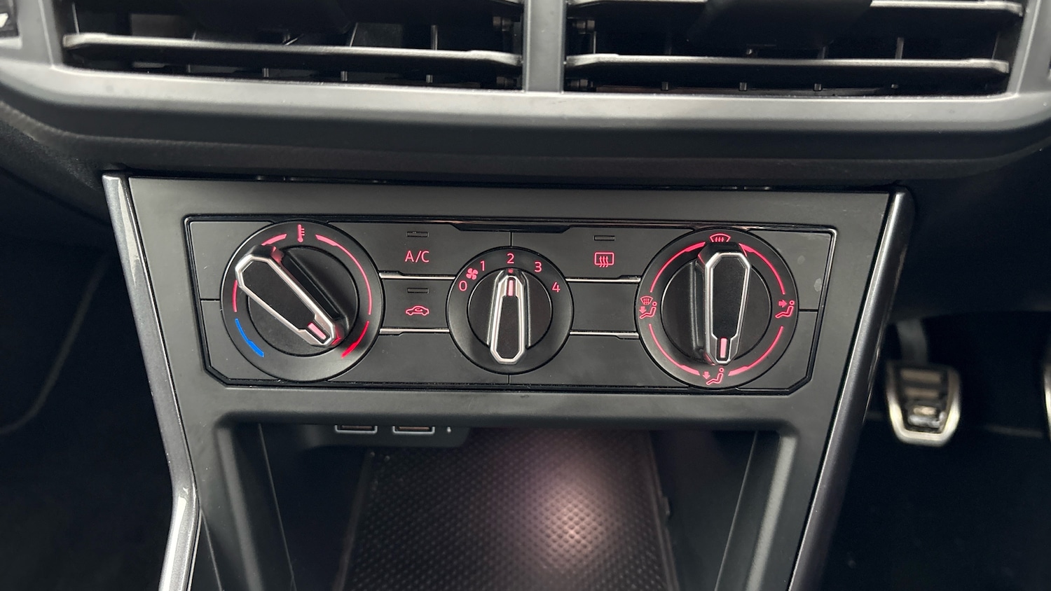 Used Volkswagen Polo 2018 for sale - 77103969: Photo 37