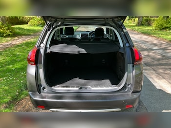 Used Peugeot 2008 2018 for sale - 78357021: Photo