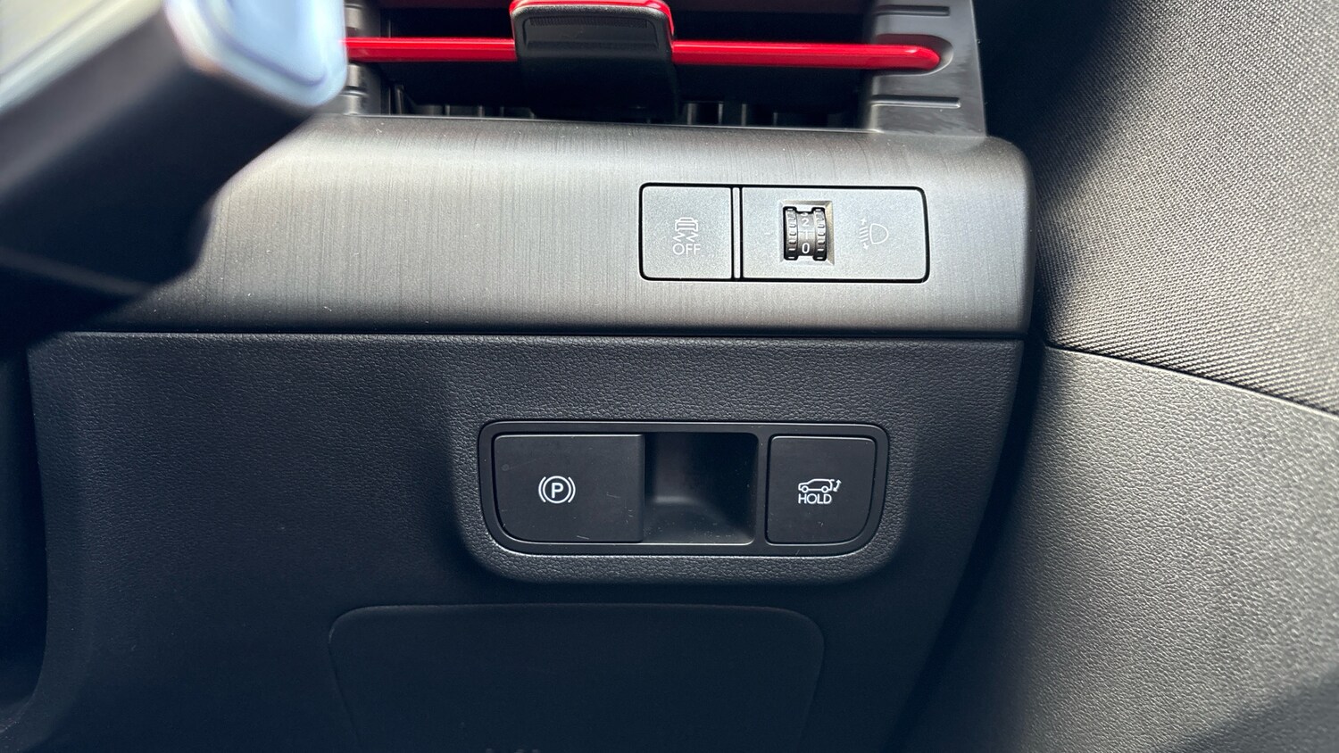 Used Hyundai KONA 2025 for sale - 76757042: Photo 48