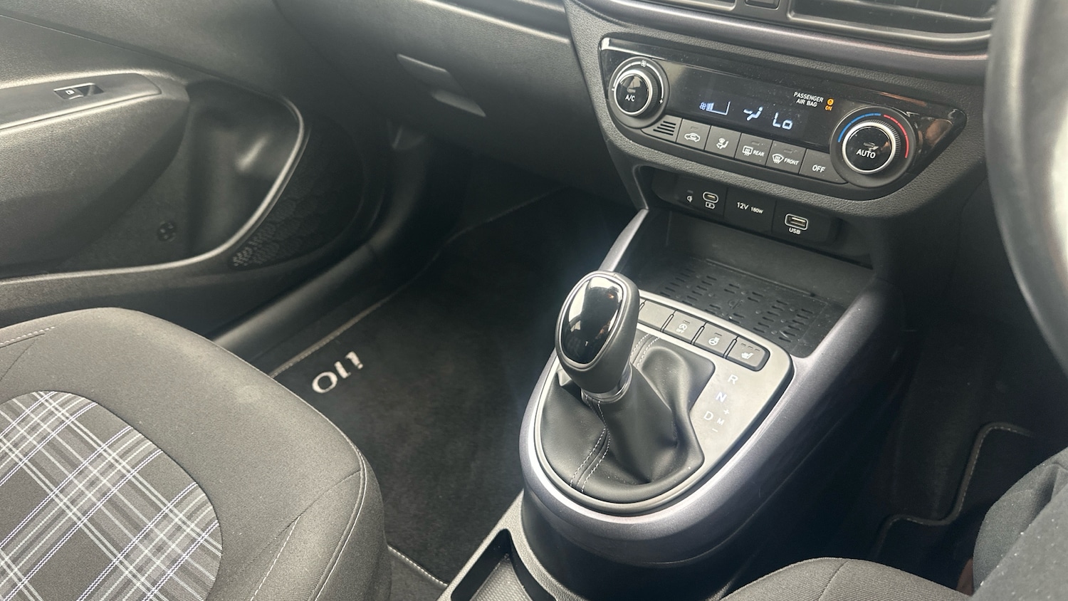 Used Hyundai i10 2023 for sale - 76045361: Photo 13