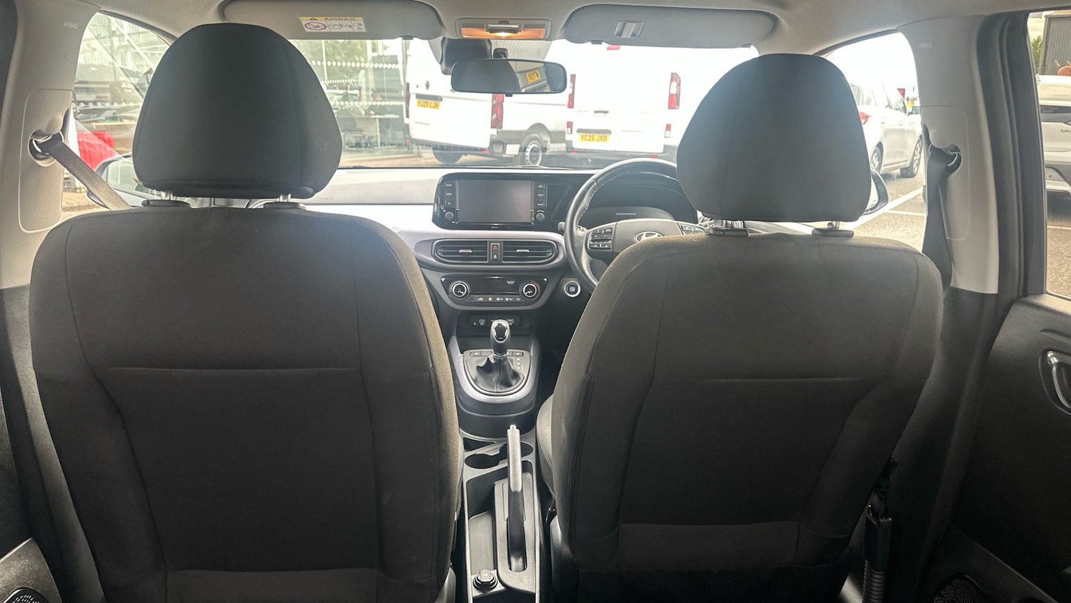 Used Hyundai i10 2023 for sale - 76045361: Photo 34