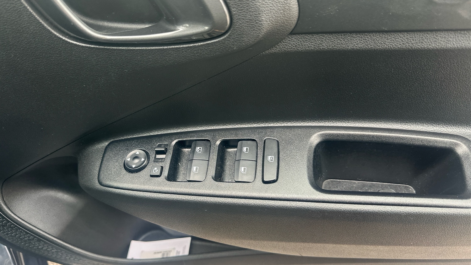 Used Hyundai i10 2023 for sale - 76045361: Photo 39