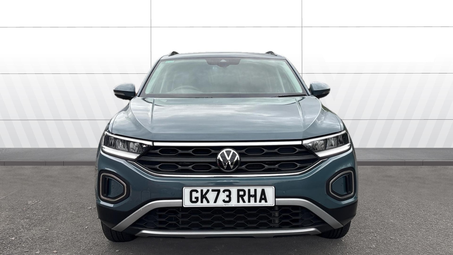 Used Volkswagen T-Roc 2023 for sale - 76302848: Photo 3