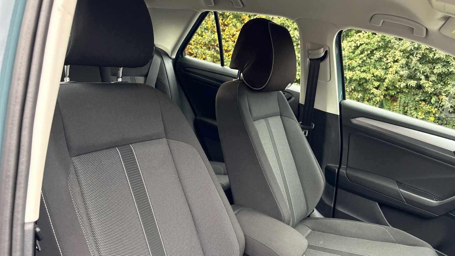 Used Volkswagen T-Roc 2023 for sale - 76302848: Photo 46