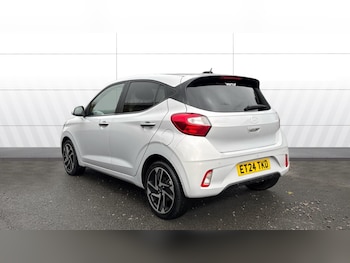 Used Hyundai i10 2024 for sale - 76477039: Photo