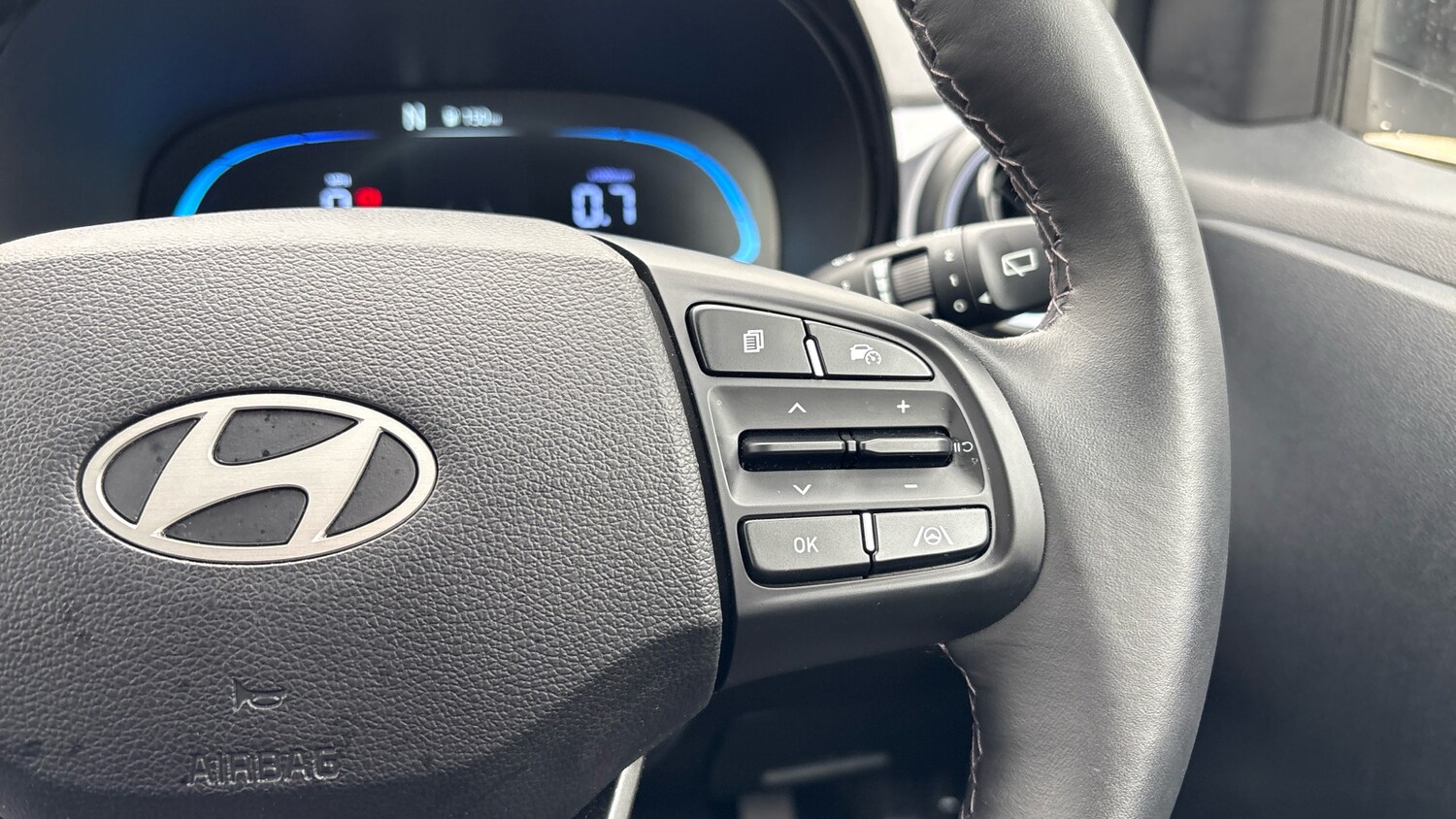 Used Hyundai i10 2024 for sale - 76477039: Photo 41