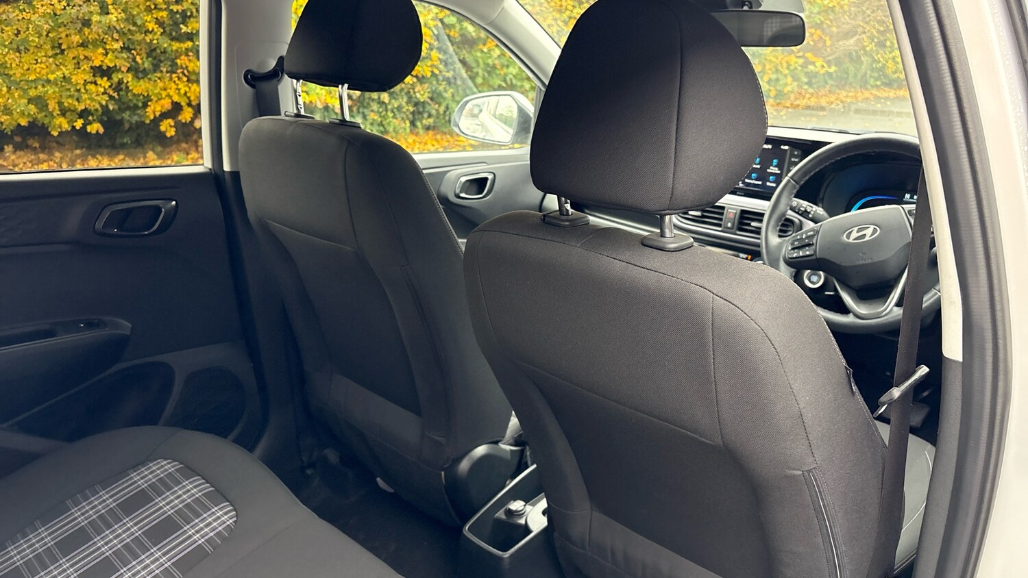 Used Hyundai i10 2024 for sale - 76477039: Photo 48