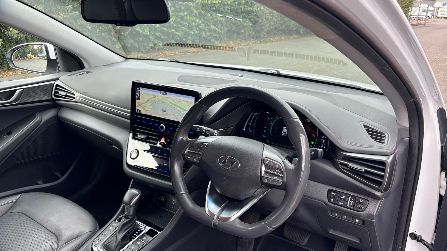 Used Hyundai IONIQ 2021 for sale - 76233047: Photo 11