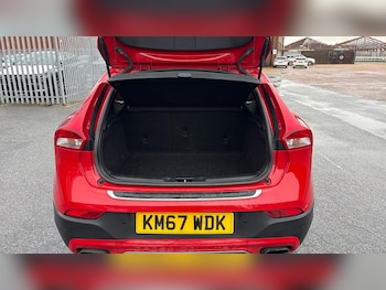 Used Volvo V40 2017 for sale - 77493159: Photo