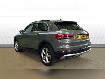 Used Audi Q3 2023 for sale - 78520515: Photo