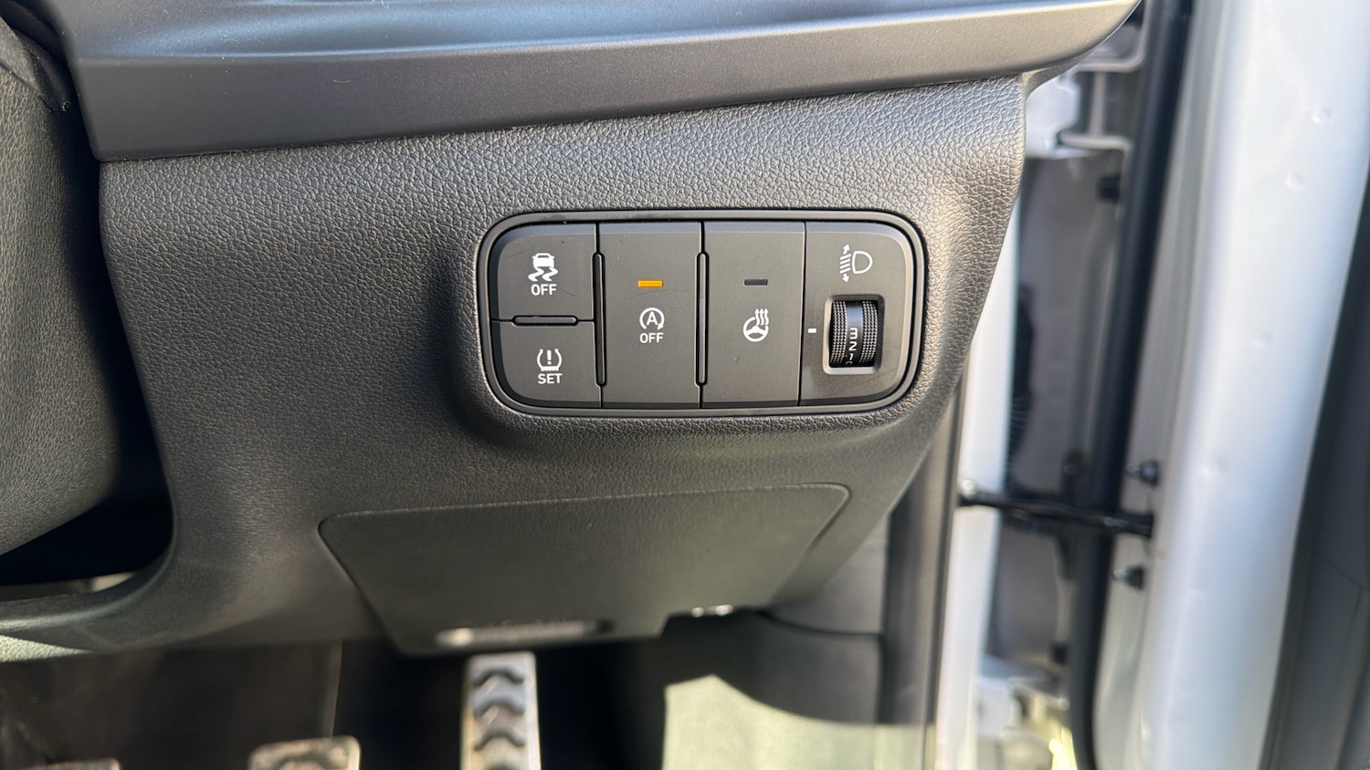 Vehicle 27