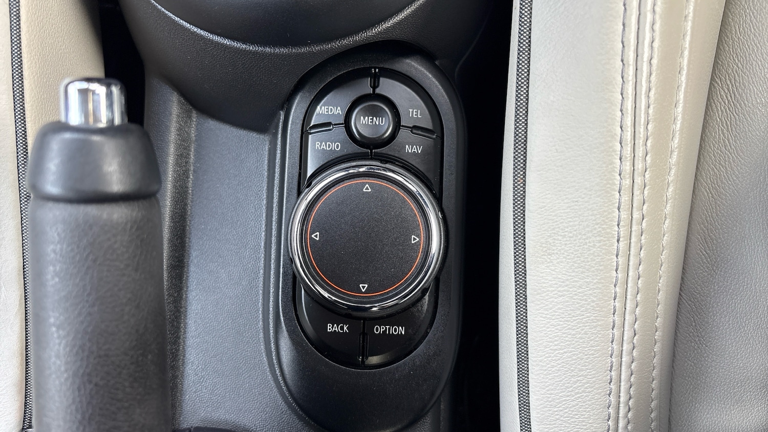 Used MINI Hatch 2017 for sale - 76362822: Photo 39