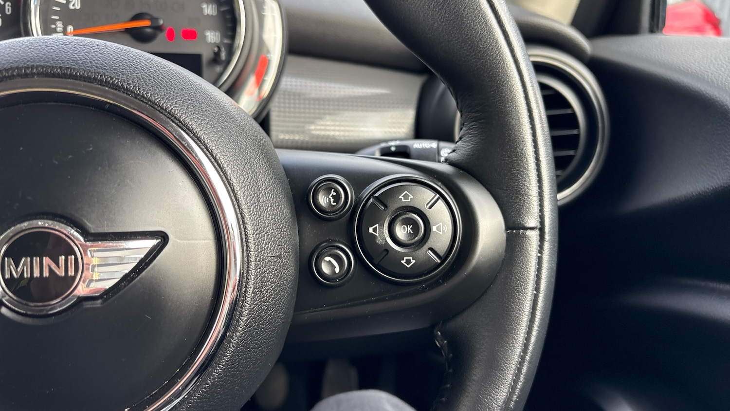 Used MINI Hatch 2017 for sale - 76362822: Photo 41