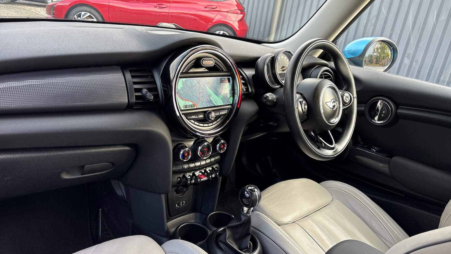 Used MINI Hatch 2017 for sale - 76362822: Photo 9