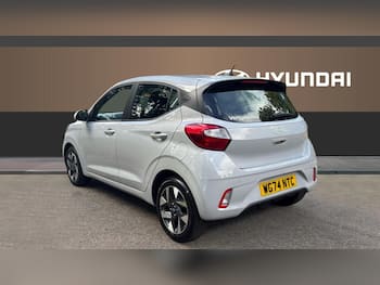 Used Hyundai i10 2024 for sale - 79779456: Photo