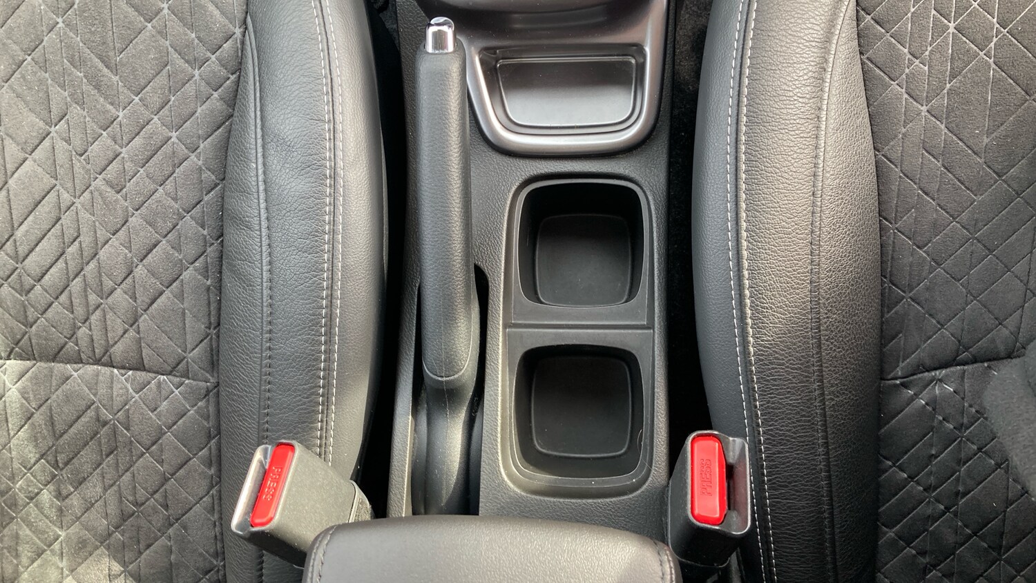 Used Suzuki Vitara 2022 for sale - 77931527: Photo 36