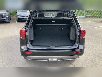 Used Suzuki Vitara 2022 for sale - 77931527: Photo